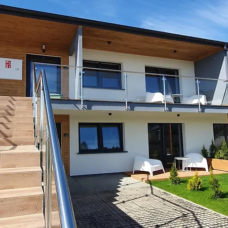 Marea Salazar Dębina * Debina (Ustka)