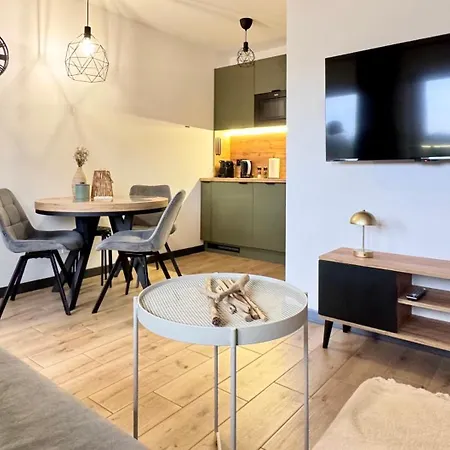 Marea Salazar Dębina