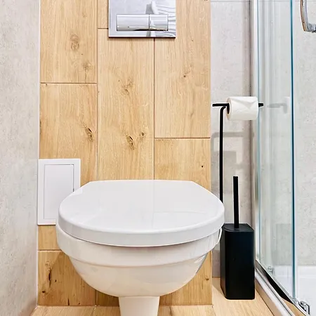 Marea Salazar Dębina Debina (Ustka)