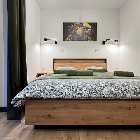 Marea Salazar Dębina