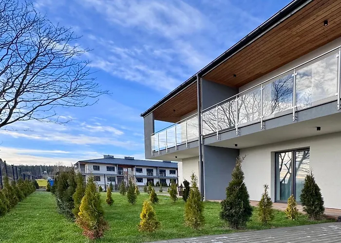 Marea Salazar Debina *